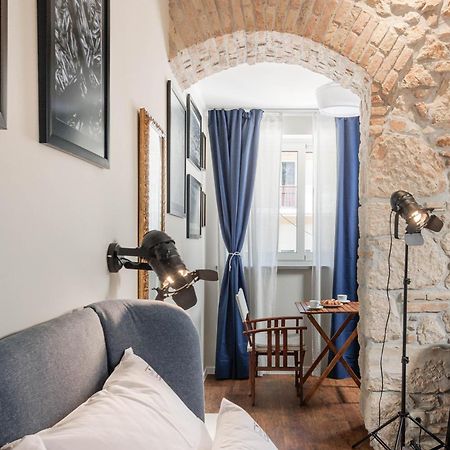 Photel Studio Apartments Crikvenica Bagian luar foto
