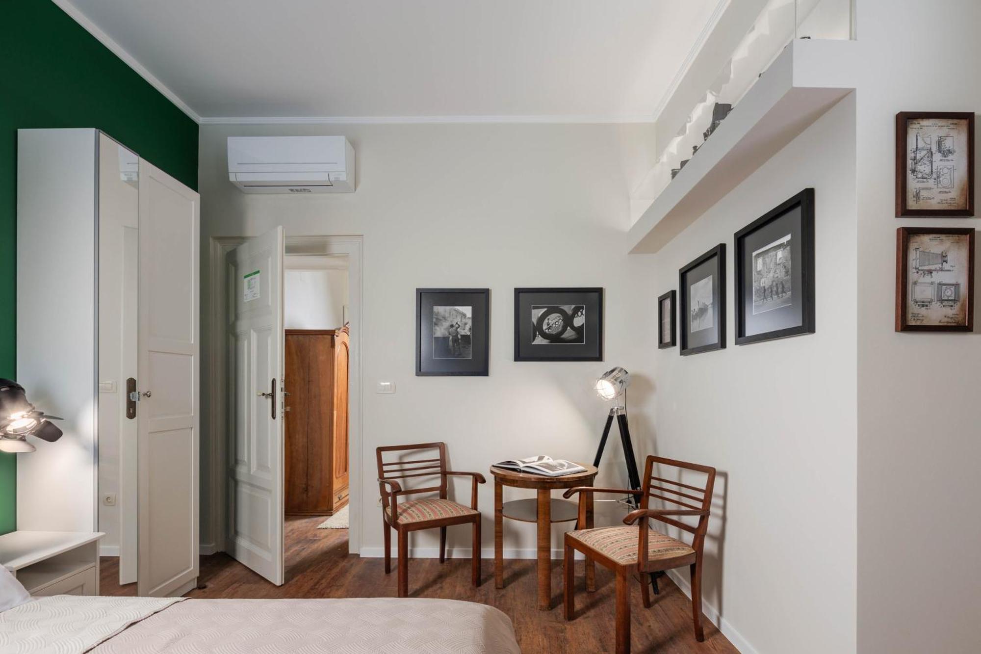 Photel Studio Apartments Crikvenica Bagian luar foto