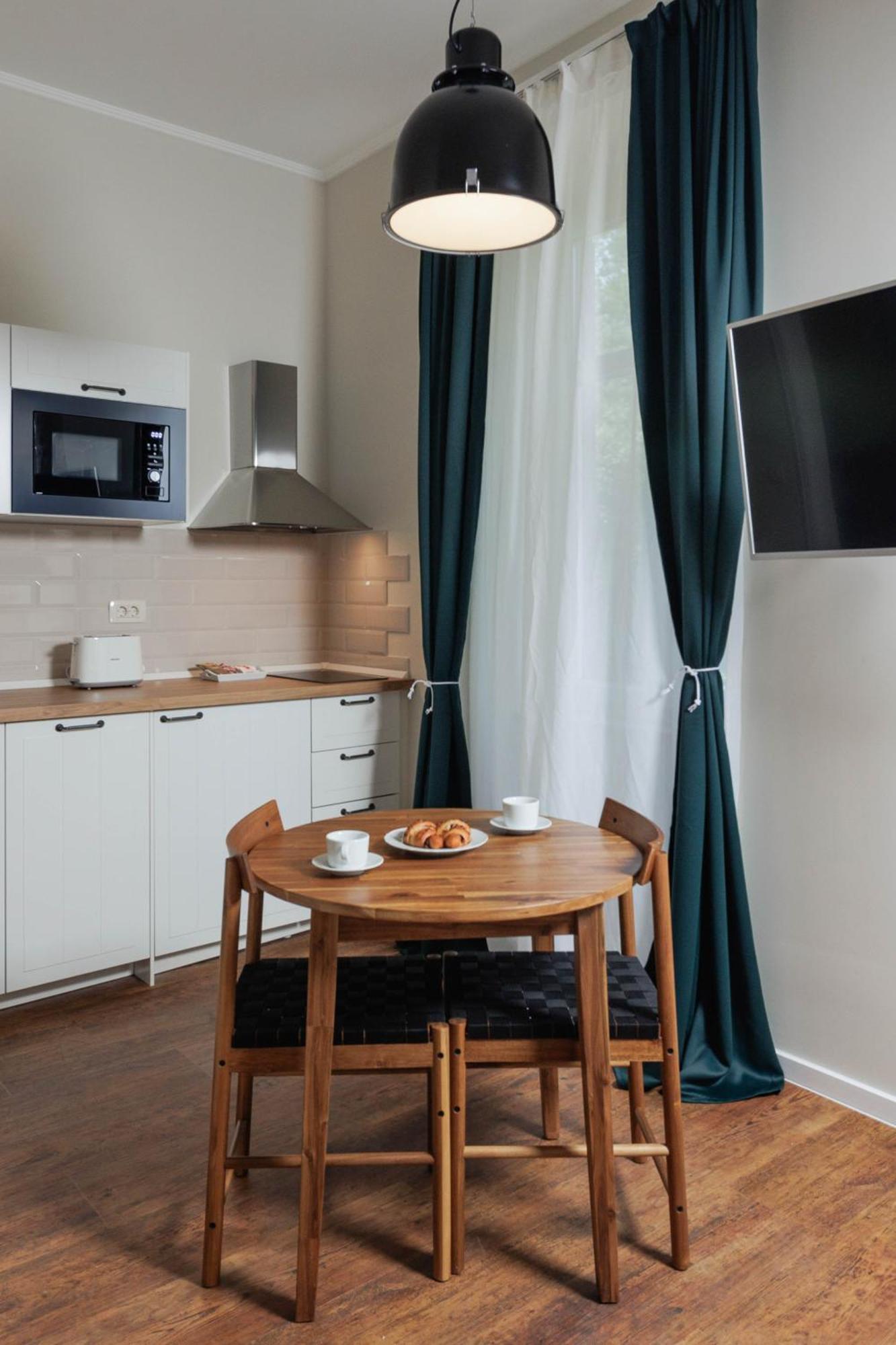 Photel Studio Apartments Crikvenica Bagian luar foto